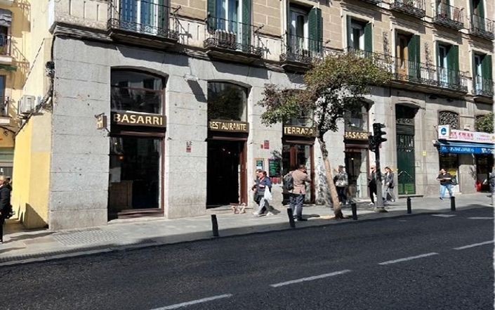 Restaurante – Calle Toledo (Madrid)