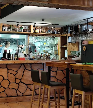 Traspaso de Restaurante – Zona Cuzco (Madrid)