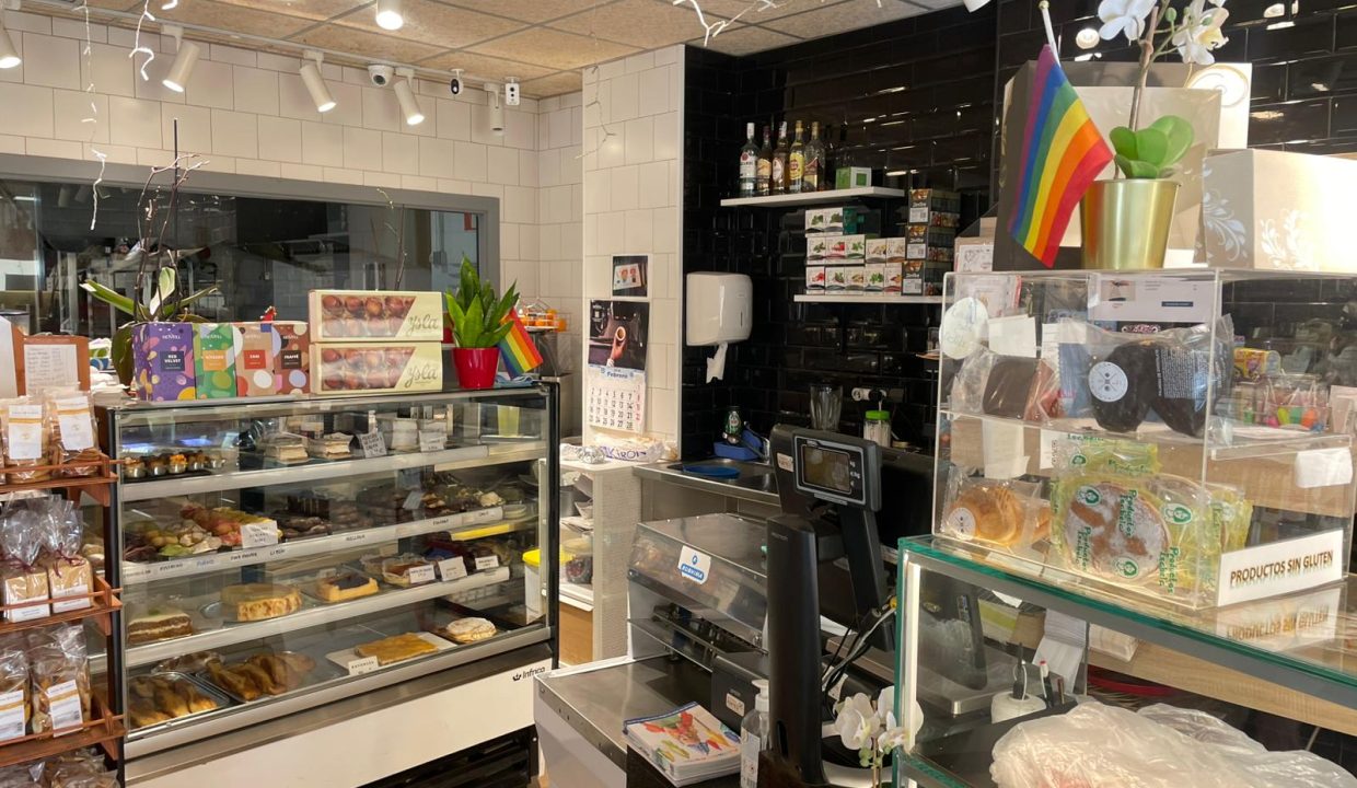 0de49399-d916-4843-8fd1-5b8fb3ac2339