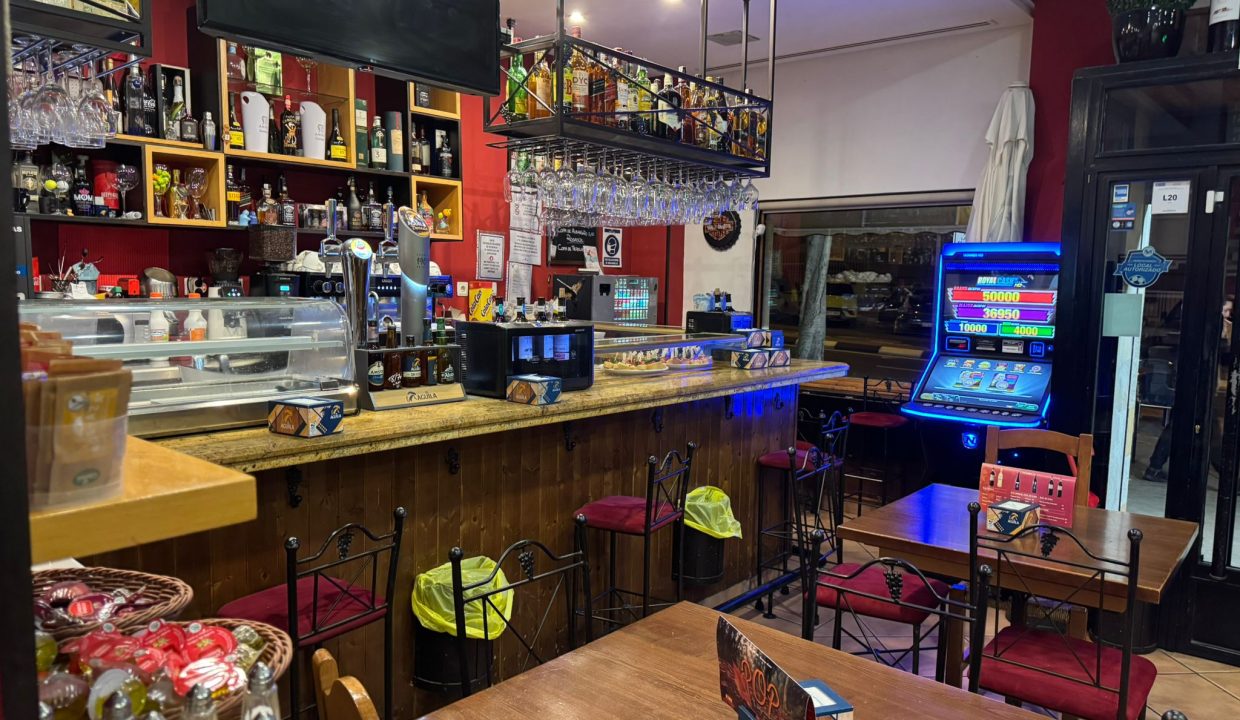 d1aba1f1-2d41-4c1e-bcb8-8fe0655bff92